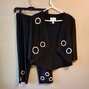 Joseph Ribkoff Black and White Pant suit